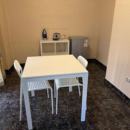 Almeria Centro Habitacion Privada En Apartamento Compartido Exterior foto